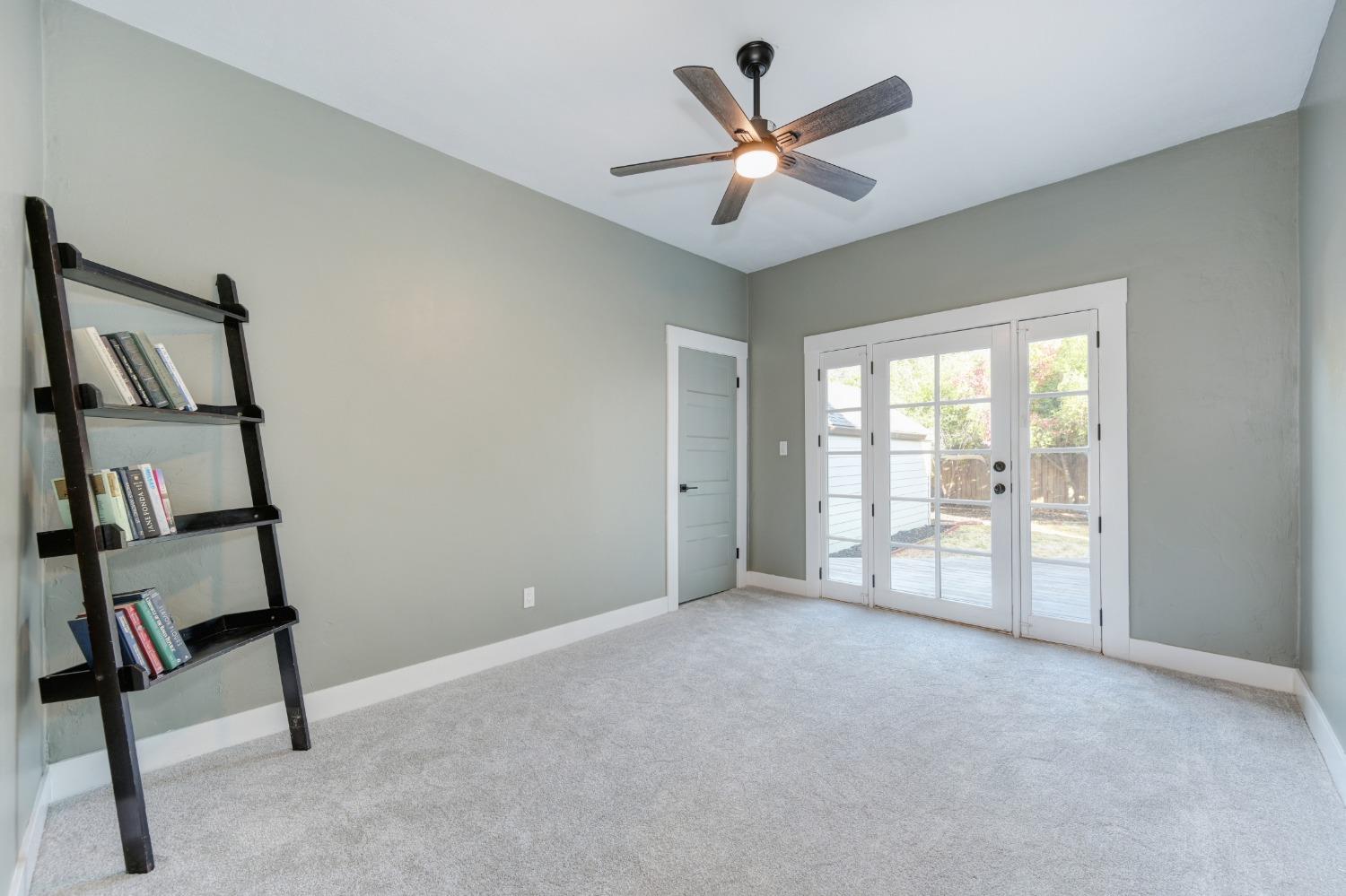 Detail Gallery Image 26 of 36 For 1045 35th St, Sacramento,  CA 95816 - 3 Beds | 2 Baths