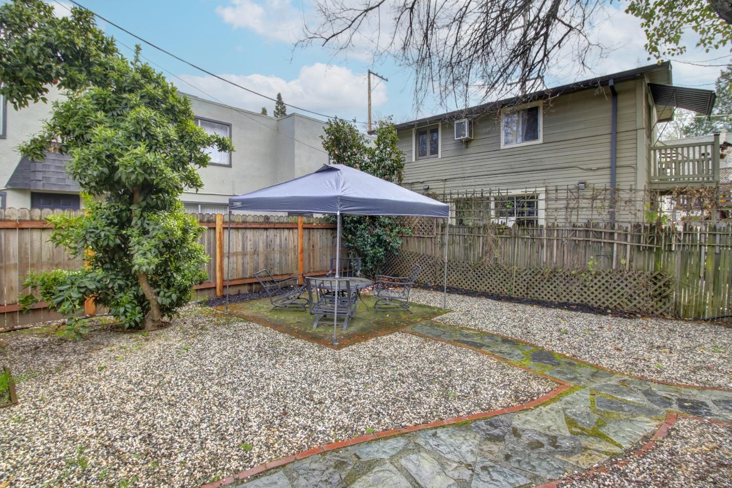27Th Street, Sacramento, CA, 95816-3706