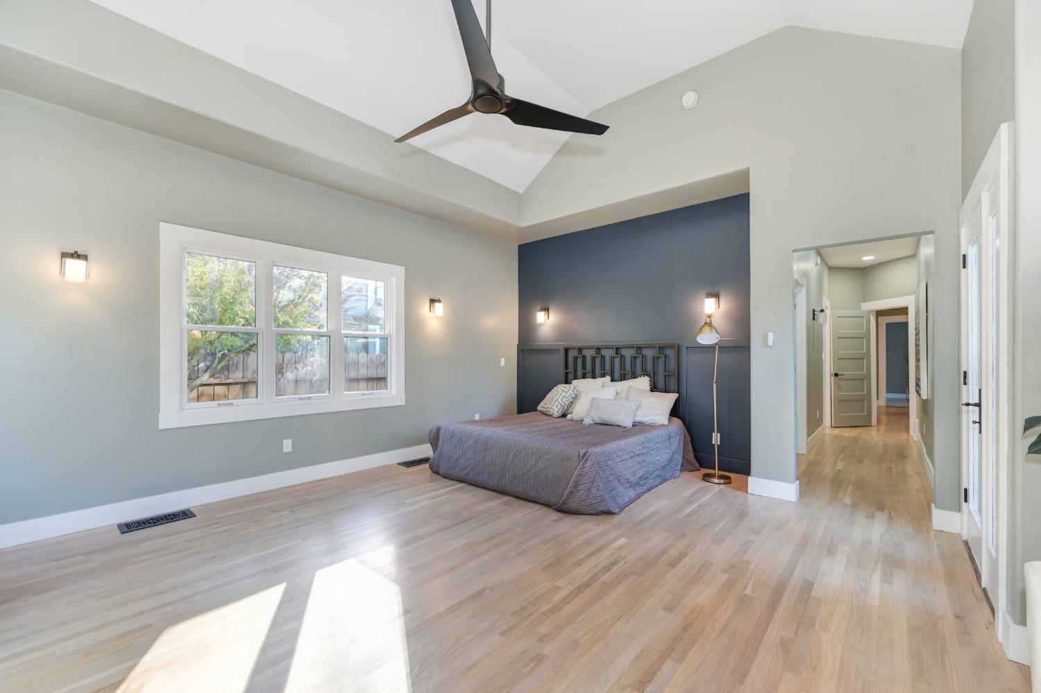 Detail Gallery Image 20 of 36 For 1045 35th St, Sacramento,  CA 95816 - 3 Beds | 2 Baths