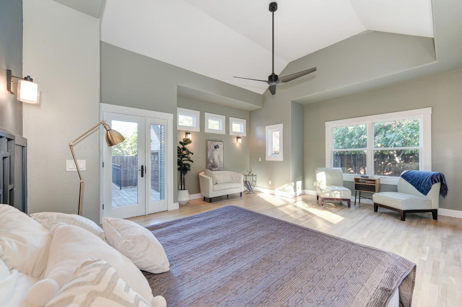 Detail Gallery Image 22 of 36 For 1045 35th St, Sacramento,  CA 95816 - 3 Beds | 2 Baths