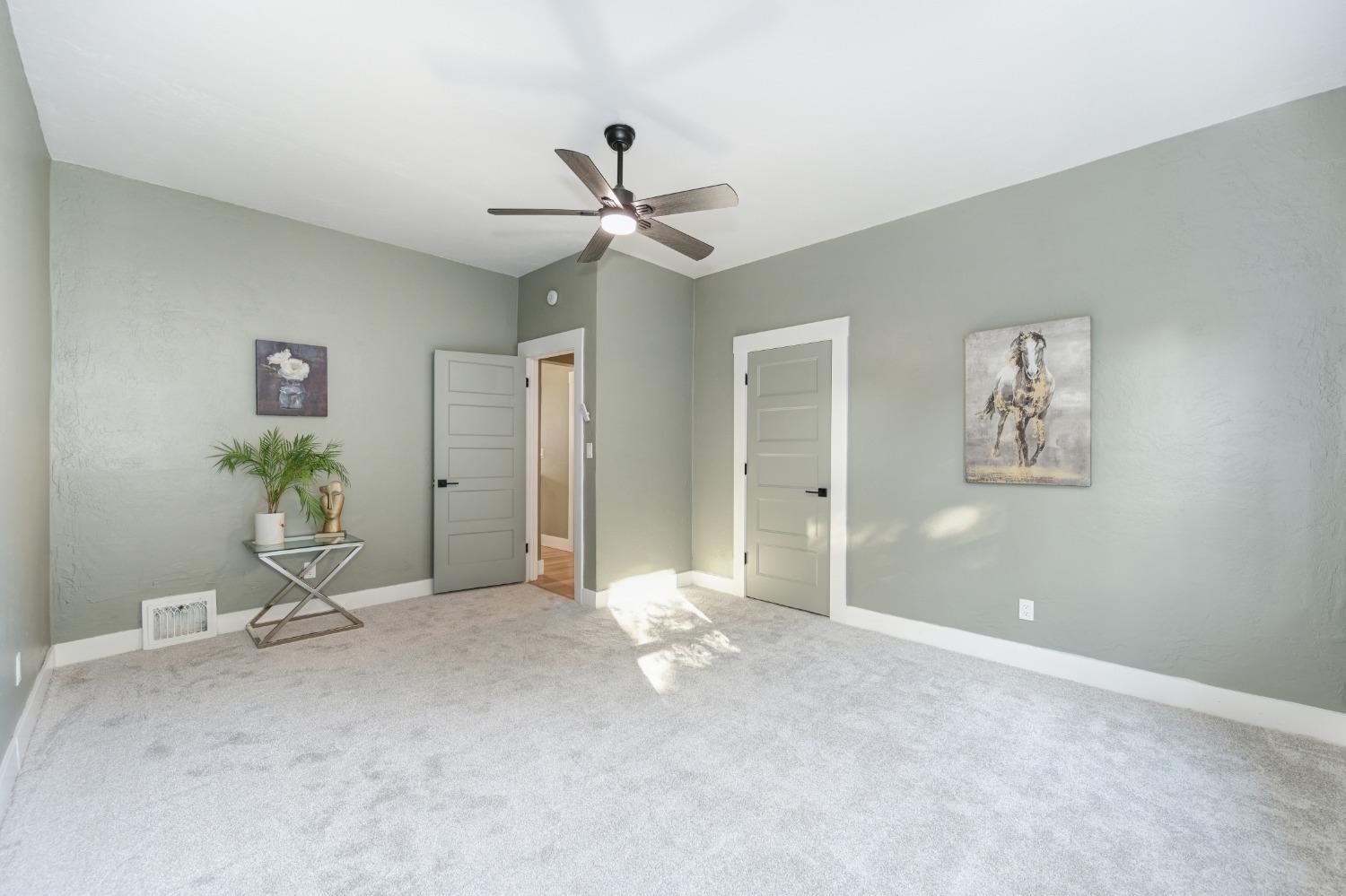 Detail Gallery Image 27 of 36 For 1045 35th St, Sacramento,  CA 95816 - 3 Beds | 2 Baths