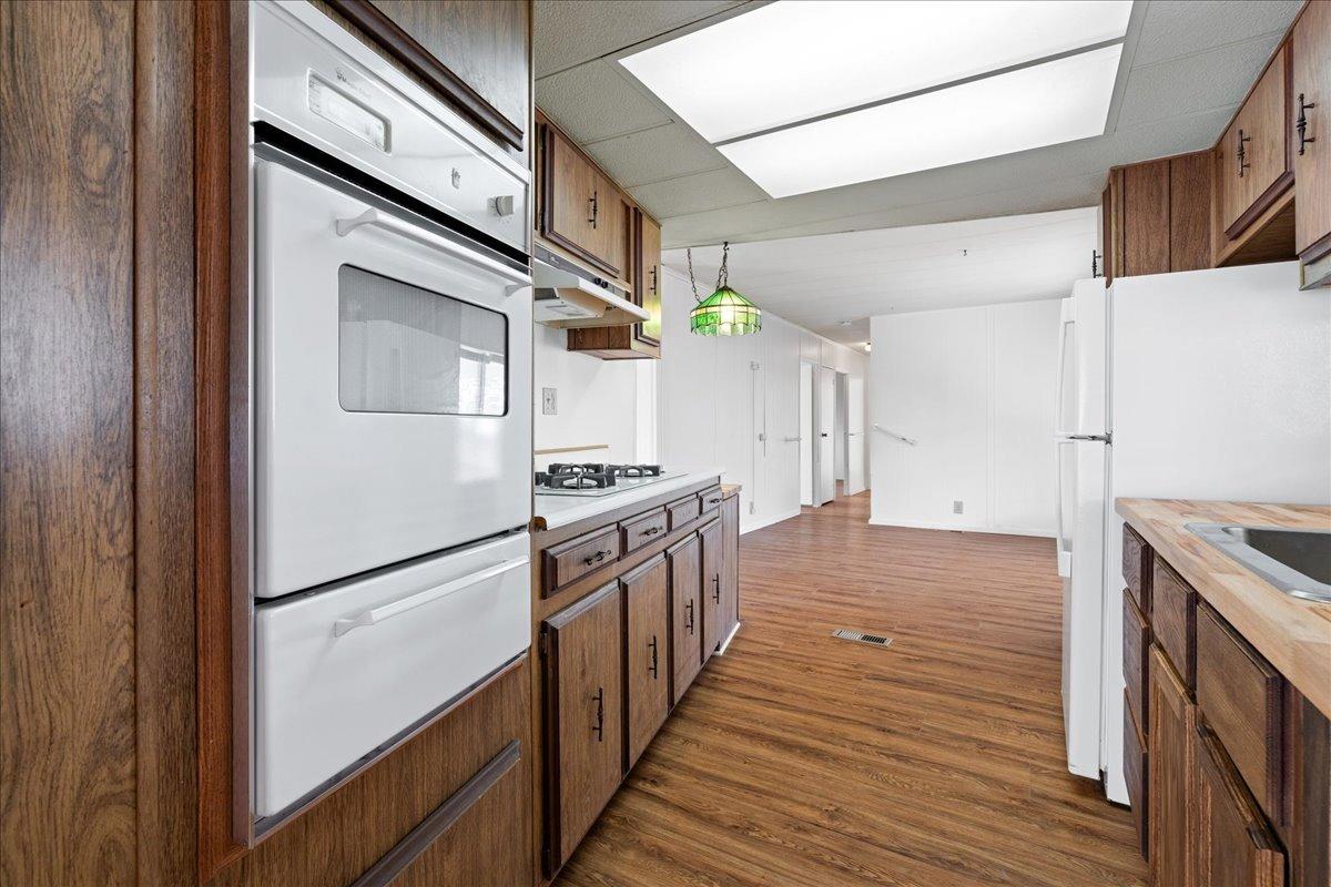 Detail Gallery Image 13 of 30 For 10035 Mills Station 136, Sacramento,  CA 95827 - 3 Beds | 2 Baths