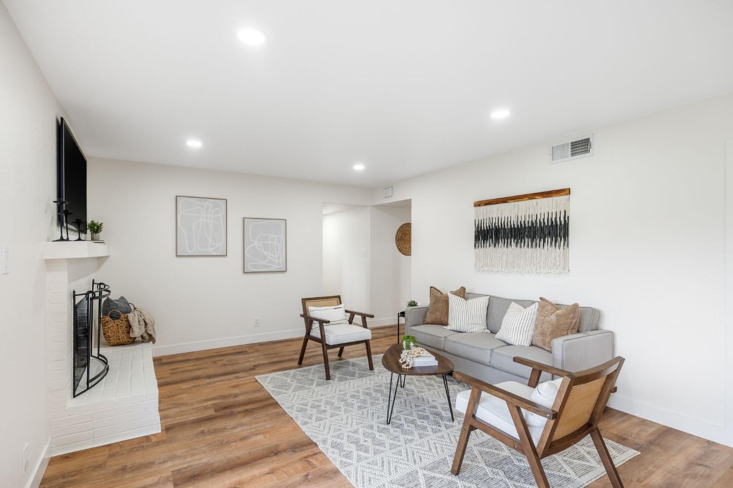 Detail Gallery Image 18 of 40 For 7645 22nd St, Sacramento,  CA 95832 - 4 Beds | 2 Baths
