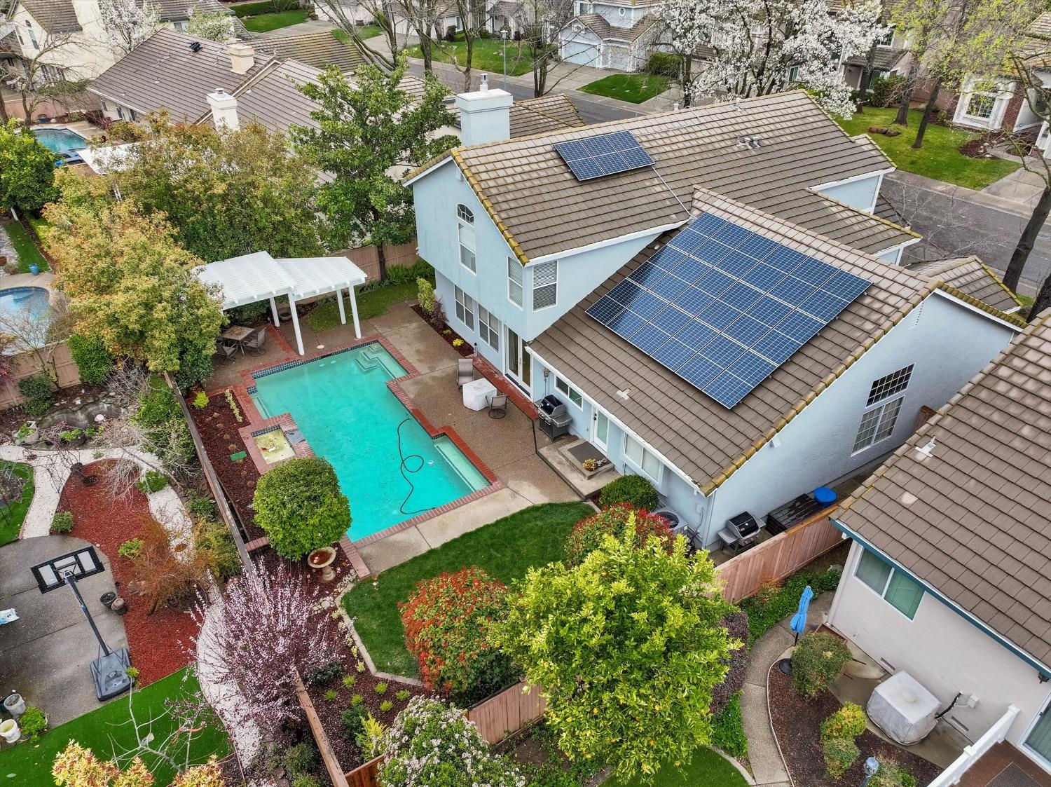 Detail Gallery Image 61 of 68 For 11932 Old Eureka Way, Gold River,  CA 95670 - 4 Beds | 3 Baths