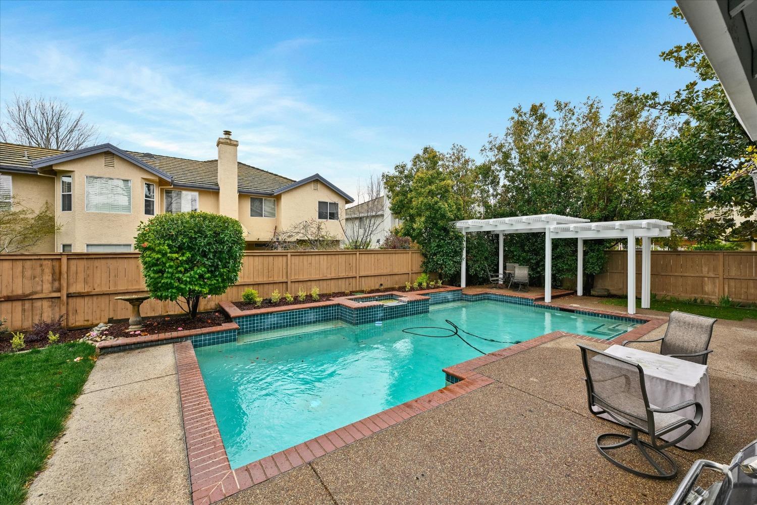 Detail Gallery Image 53 of 68 For 11932 Old Eureka Way, Gold River,  CA 95670 - 4 Beds | 3 Baths