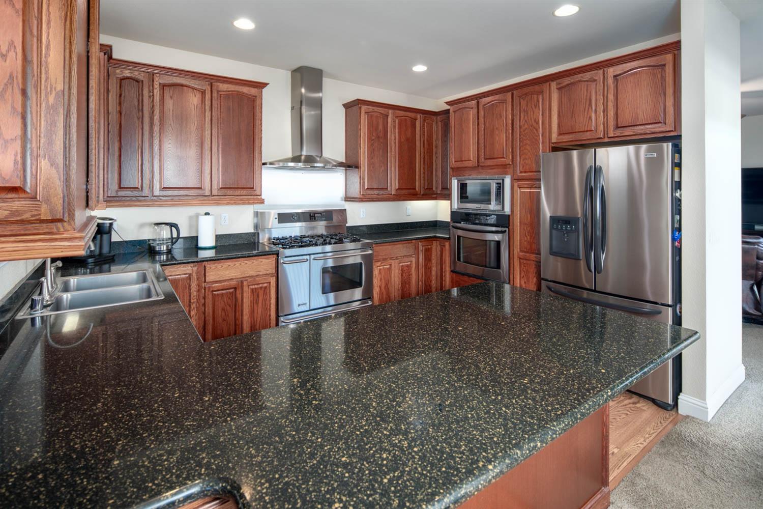 Detail Gallery Image 21 of 88 For 2661 Mountain Oak, Rescue,  CA 95672 - 3 Beds | 3 Baths