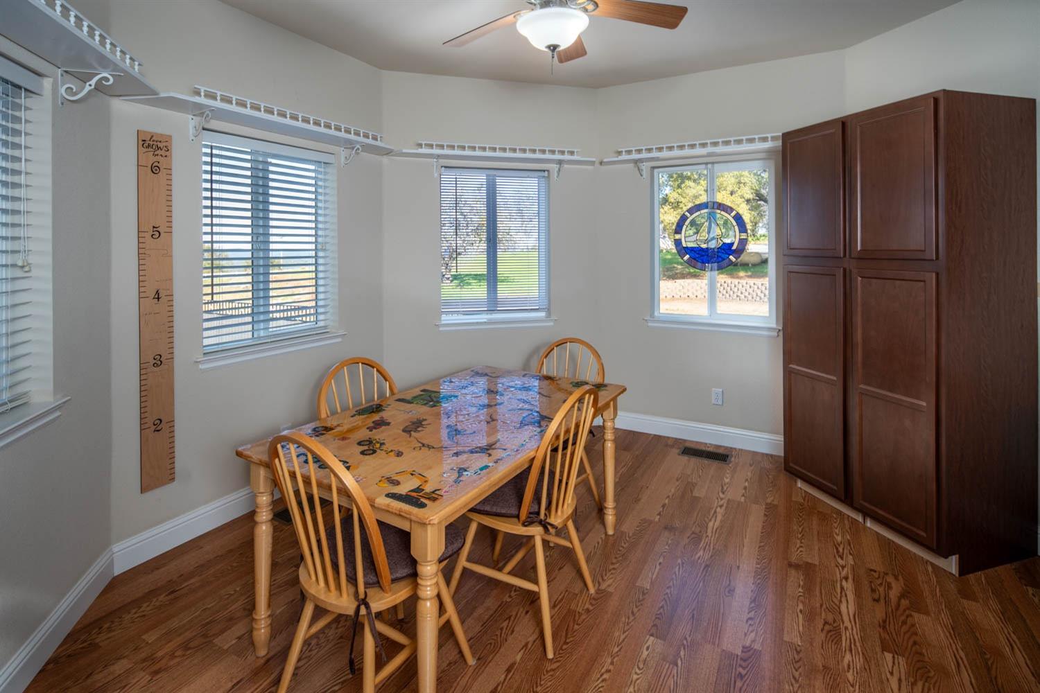 Detail Gallery Image 23 of 88 For 2661 Mountain Oak, Rescue,  CA 95672 - 3 Beds | 3 Baths