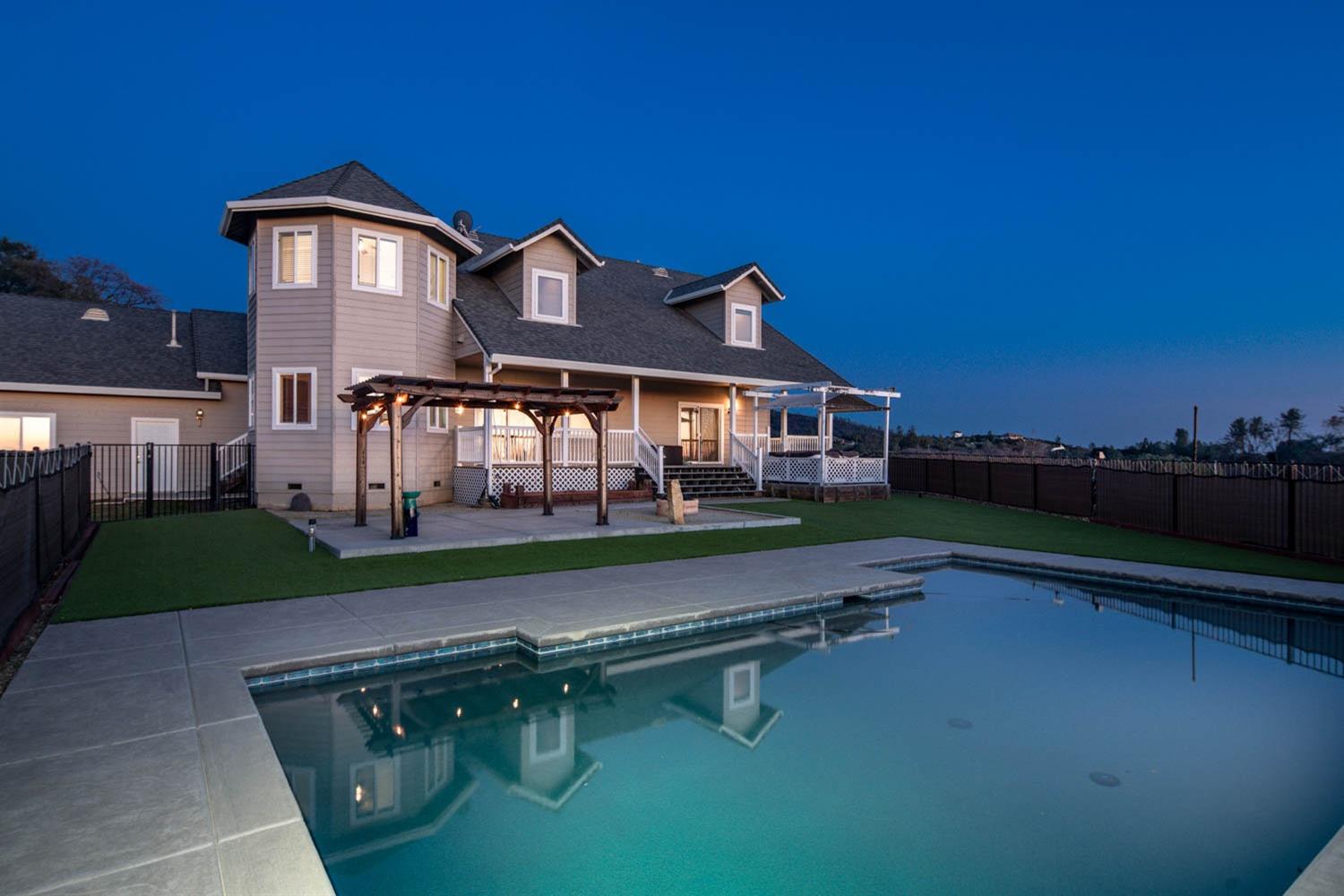 Detail Gallery Image 1 of 88 For 2661 Mountain Oak, Rescue,  CA 95672 - 3 Beds | 3 Baths