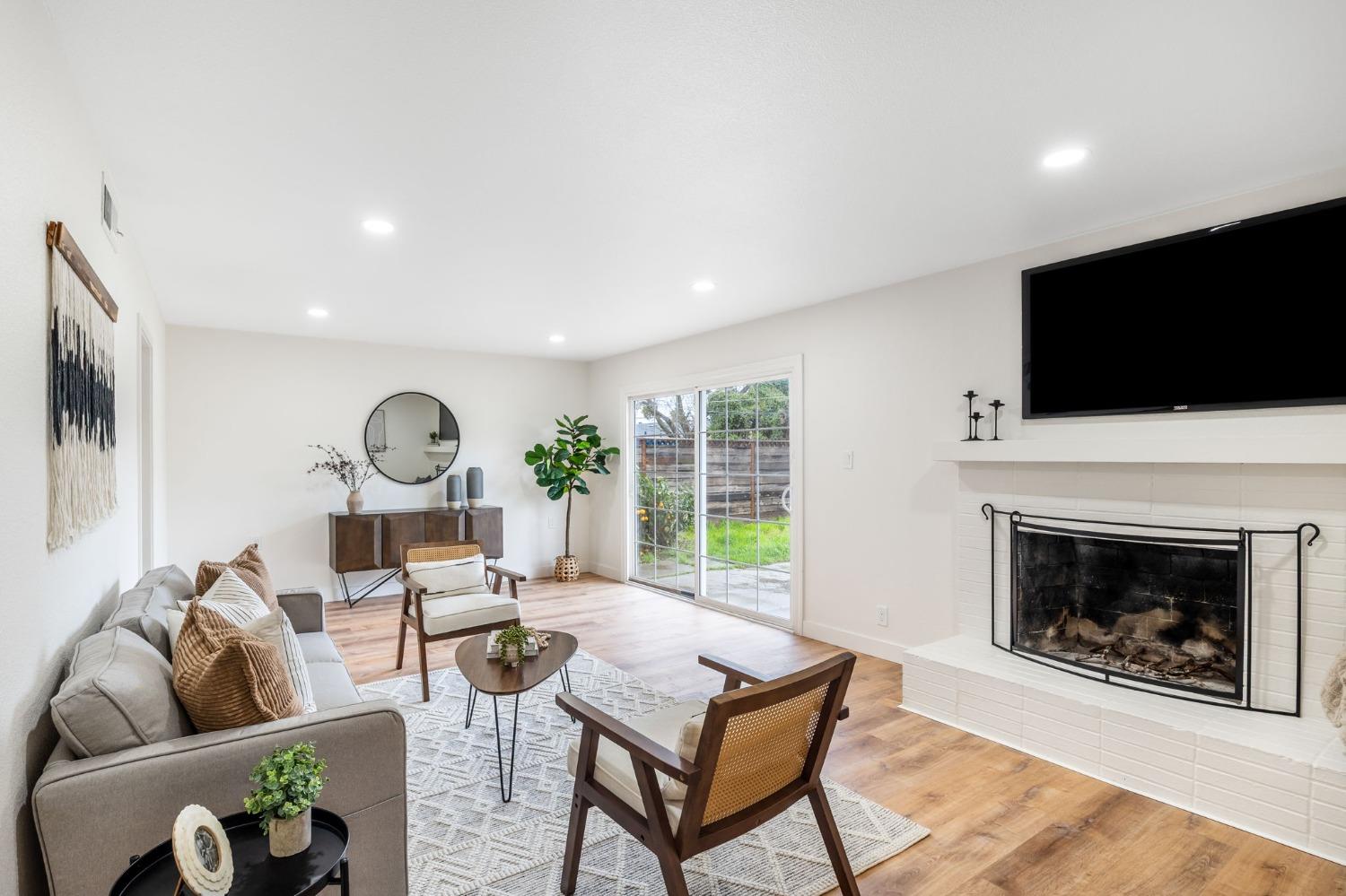 Detail Gallery Image 19 of 40 For 7645 22nd St, Sacramento,  CA 95832 - 4 Beds | 2 Baths