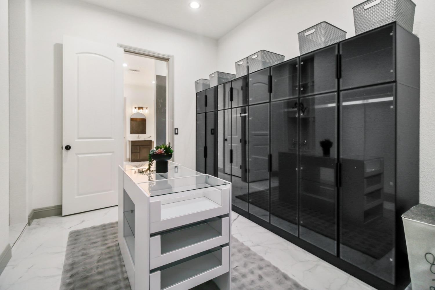 Detail Gallery Image 53 of 65 For 14537 Mira Vista Ln, Lockeford,  CA 95237 - 7 Beds | 4/1 Baths