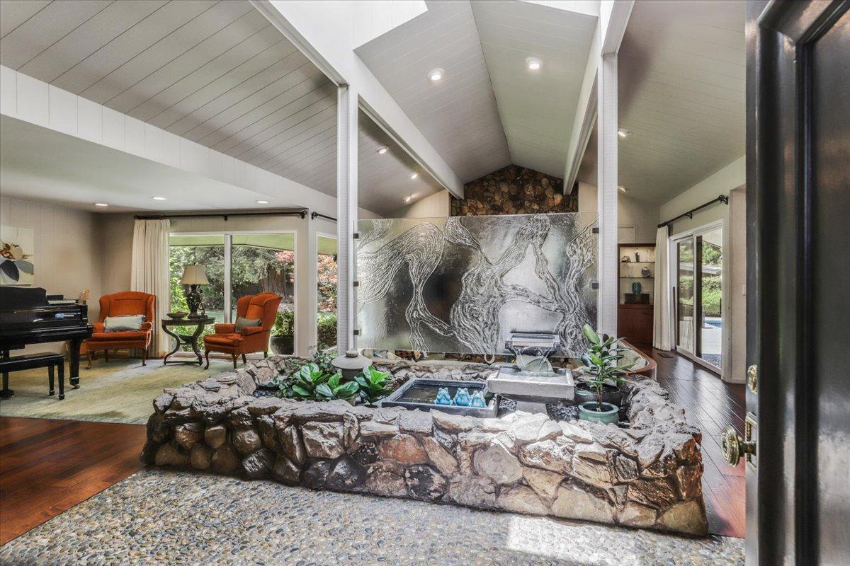 Detail Gallery Image 11 of 89 For 7209 Woodside Dr, Stockton,  CA 95207 - 4 Beds | 2/1 Baths