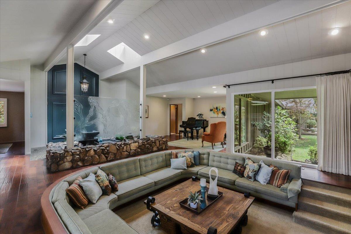 Detail Gallery Image 34 of 89 For 7209 Woodside Dr, Stockton,  CA 95207 - 4 Beds | 2/1 Baths