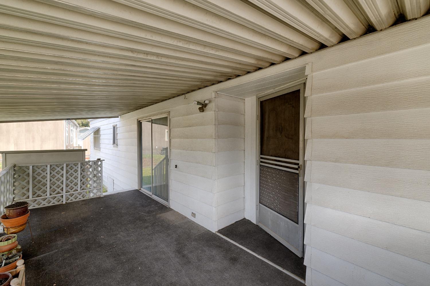 Detail Gallery Image 6 of 27 For 3116 Tory Ln, Sacramento,  CA 95827 - 2 Beds | 2 Baths