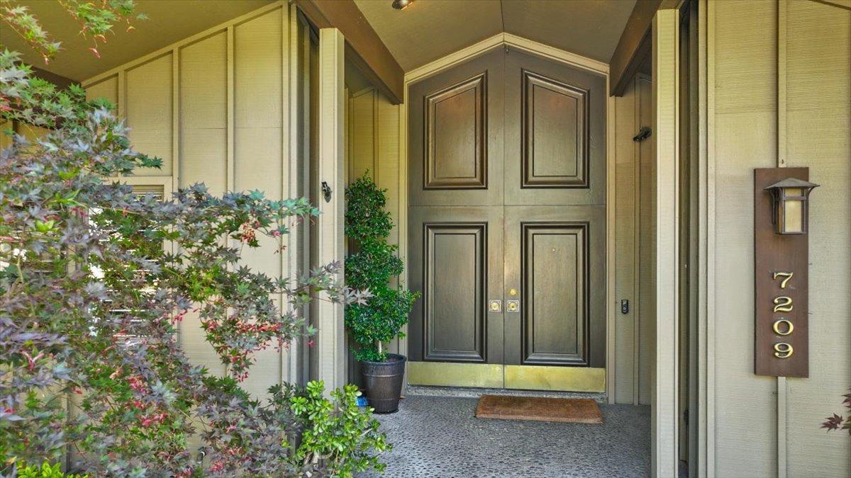 Detail Gallery Image 10 of 89 For 7209 Woodside Dr, Stockton,  CA 95207 - 4 Beds | 2/1 Baths