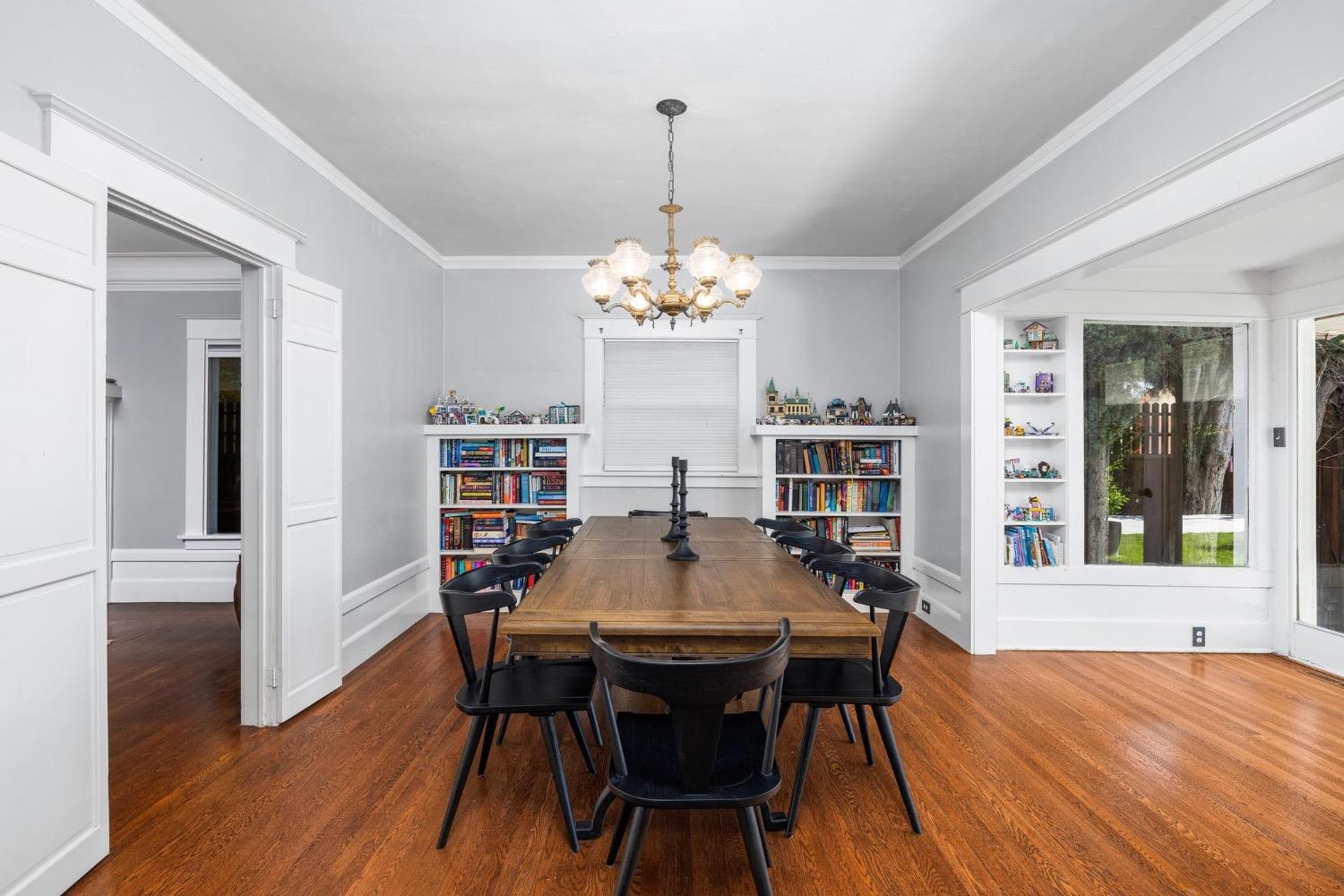 Detail Gallery Image 22 of 50 For 214 Magnolia Ave, Modesto,  CA 95354 - 4 Beds | 3/3 Baths