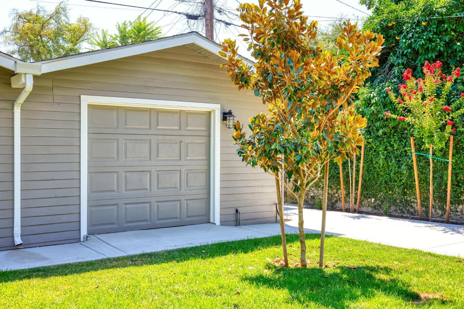 Detail Gallery Image 49 of 50 For 214 Magnolia Ave, Modesto,  CA 95354 - 4 Beds | 3/3 Baths