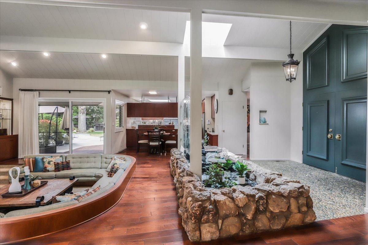 Detail Gallery Image 12 of 89 For 7209 Woodside Dr, Stockton,  CA 95207 - 4 Beds | 2/1 Baths