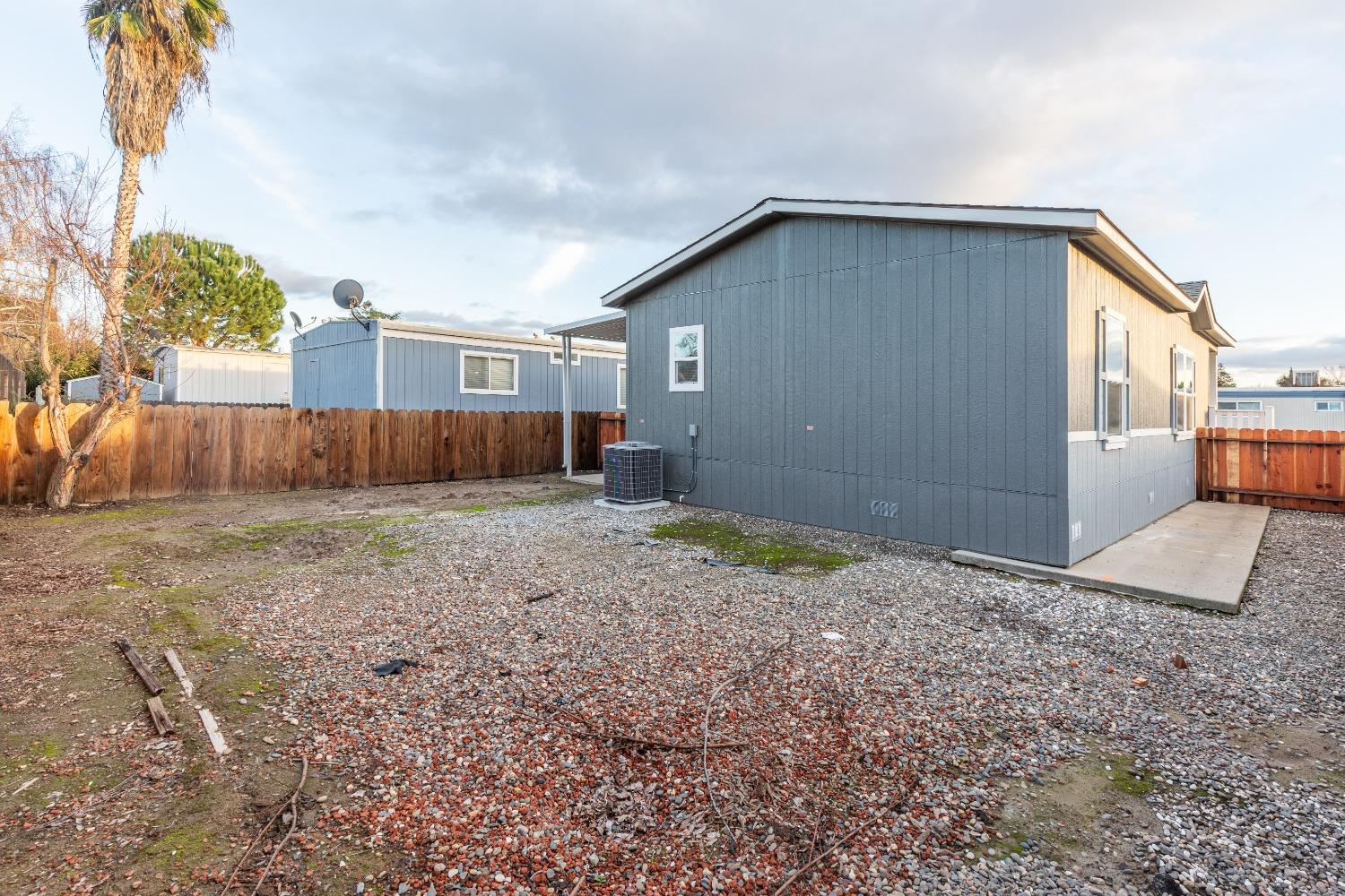 Detail Gallery Image 10 of 12 For 2307 Oakdale Rd 43, Modesto,  CA 95355 - 2 Beds | 2 Baths