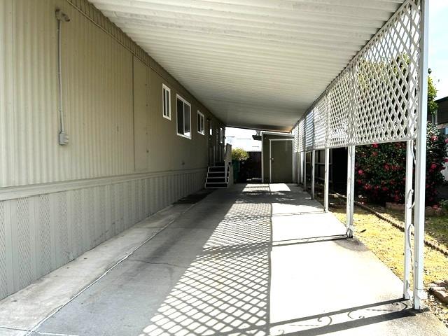 Detail Gallery Image 12 of 19 For 232 Madera Dr, Lodi,  CA 95240 - 3 Beds | 2 Baths