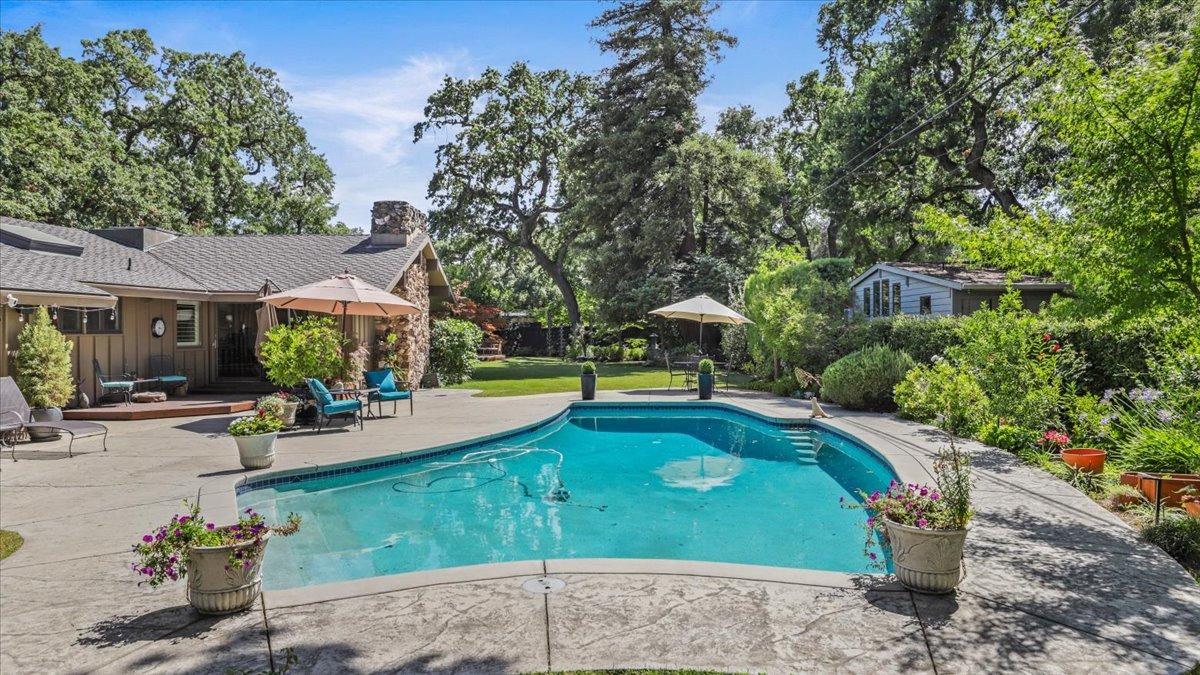 Detail Gallery Image 70 of 89 For 7209 Woodside Dr, Stockton,  CA 95207 - 4 Beds | 2/1 Baths