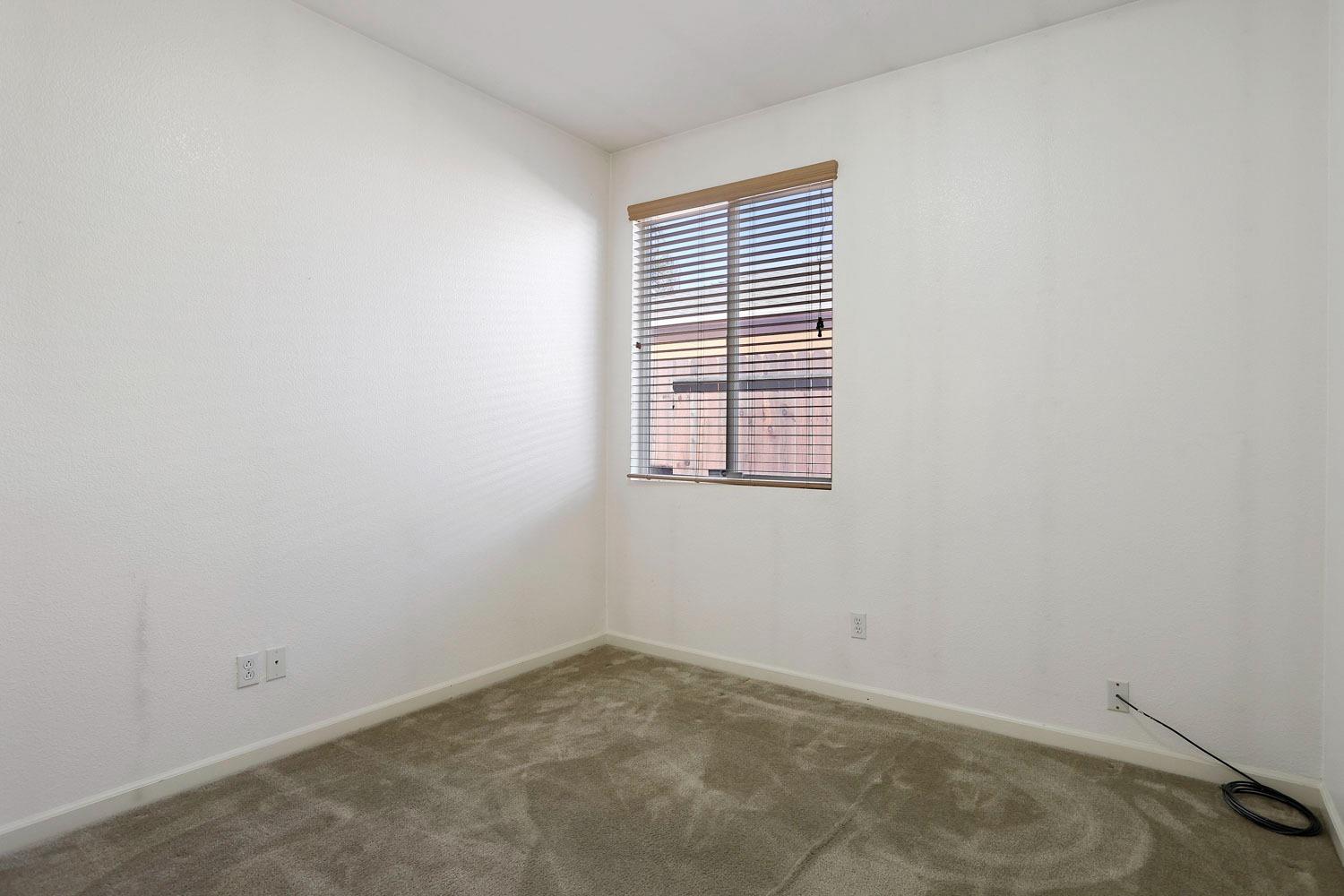 Detail Gallery Image 24 of 32 For 2050 Moss Oak Way, Stockton,  CA 95205 - 3 Beds | 2 Baths
