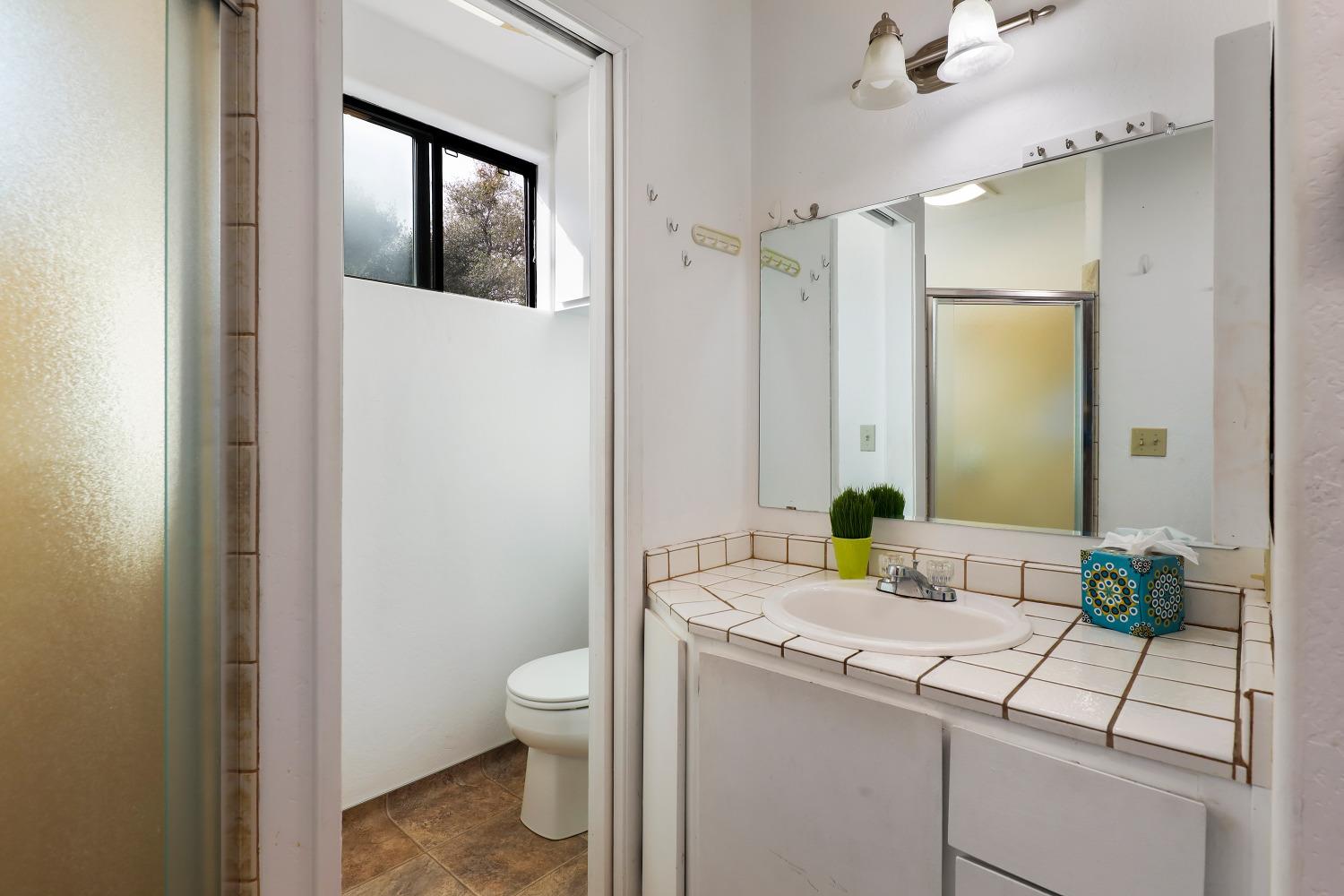 Detail Gallery Image 31 of 86 For 8812 Miwok Trl, Mokelumne Hill,  CA 95245 - 3 Beds | 4 Baths