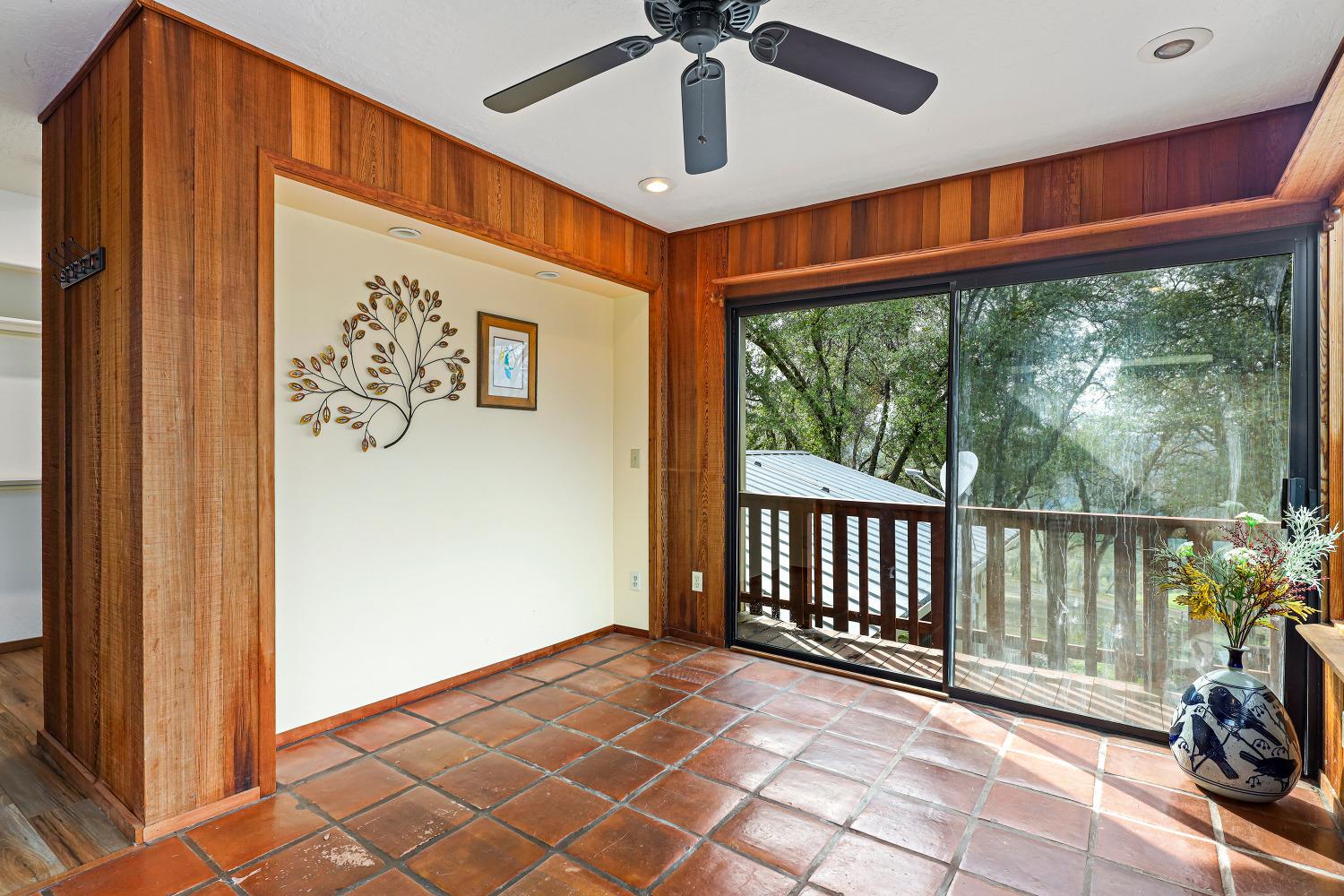 Detail Gallery Image 30 of 86 For 8812 Miwok Trl, Mokelumne Hill,  CA 95245 - 3 Beds | 4 Baths