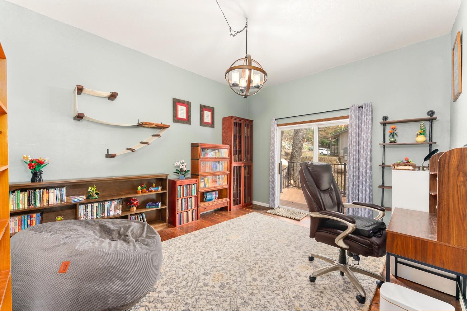 Detail Gallery Image 32 of 83 For 5279 Crestline Dr, Foresthill,  CA 95631 - 3 Beds | 2 Baths