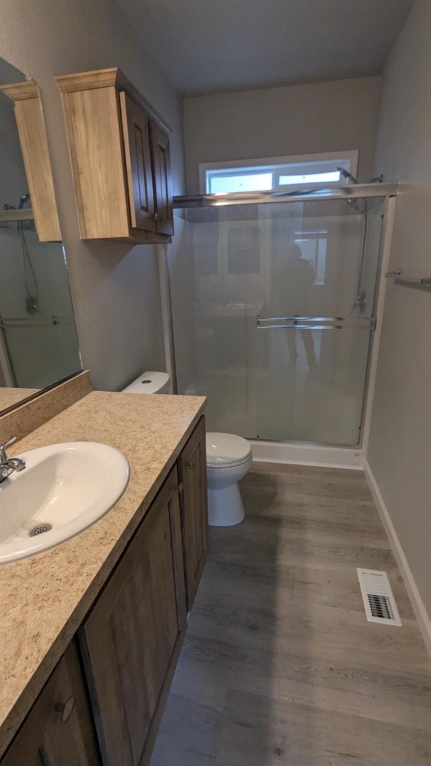 Detail Gallery Image 6 of 8 For 14740 Bass Drive 36, Redding,  CA 96003 - 3 Beds | 2 Baths