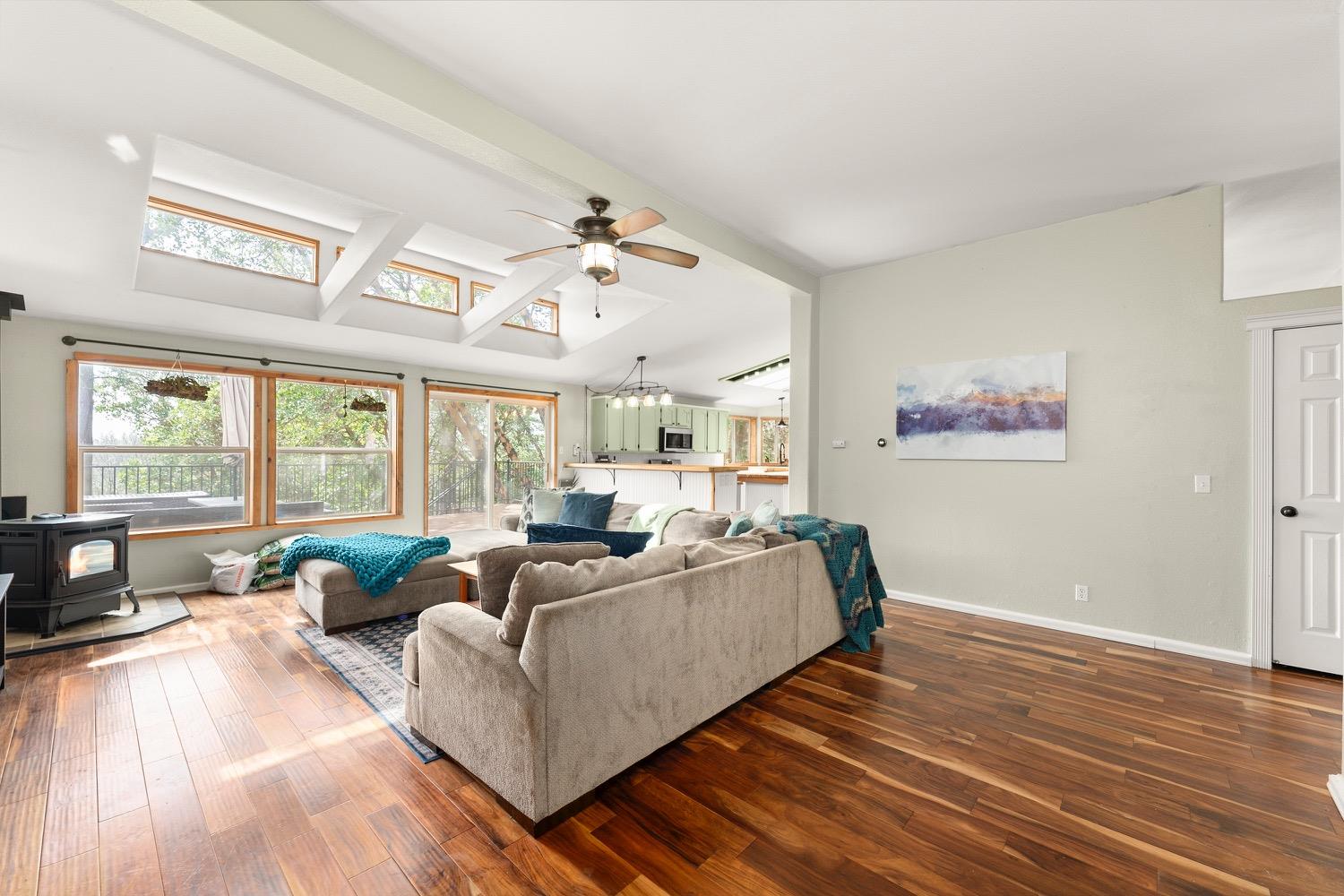 Detail Gallery Image 25 of 83 For 5279 Crestline Dr, Foresthill,  CA 95631 - 3 Beds | 2 Baths