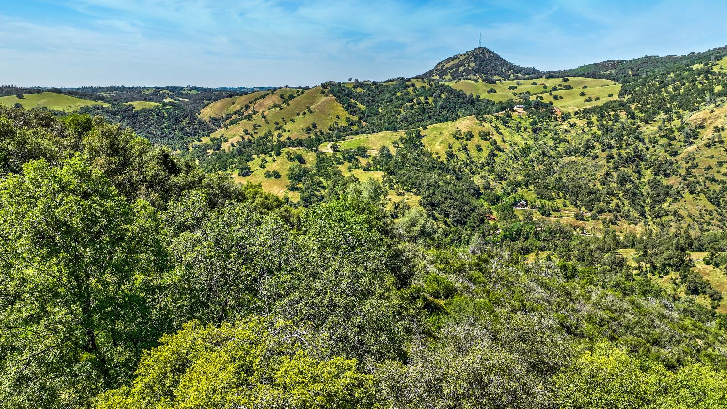Detail Gallery Image 74 of 86 For 8812 Miwok Trl, Mokelumne Hill,  CA 95245 - 3 Beds | 4 Baths