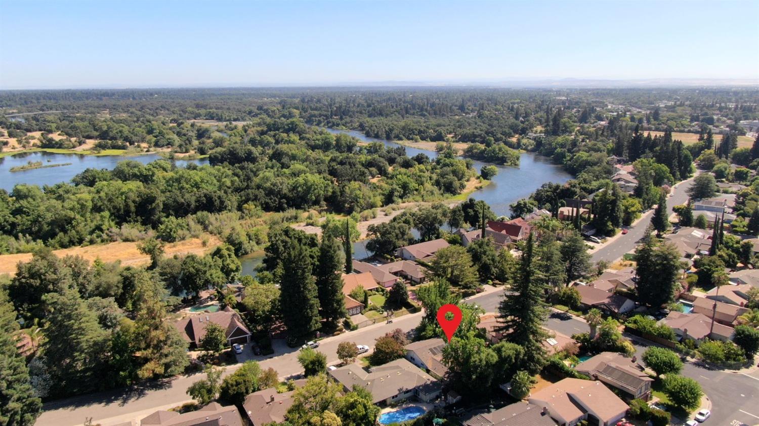 Mira Del Rio Drive, Sacramento, California image 47