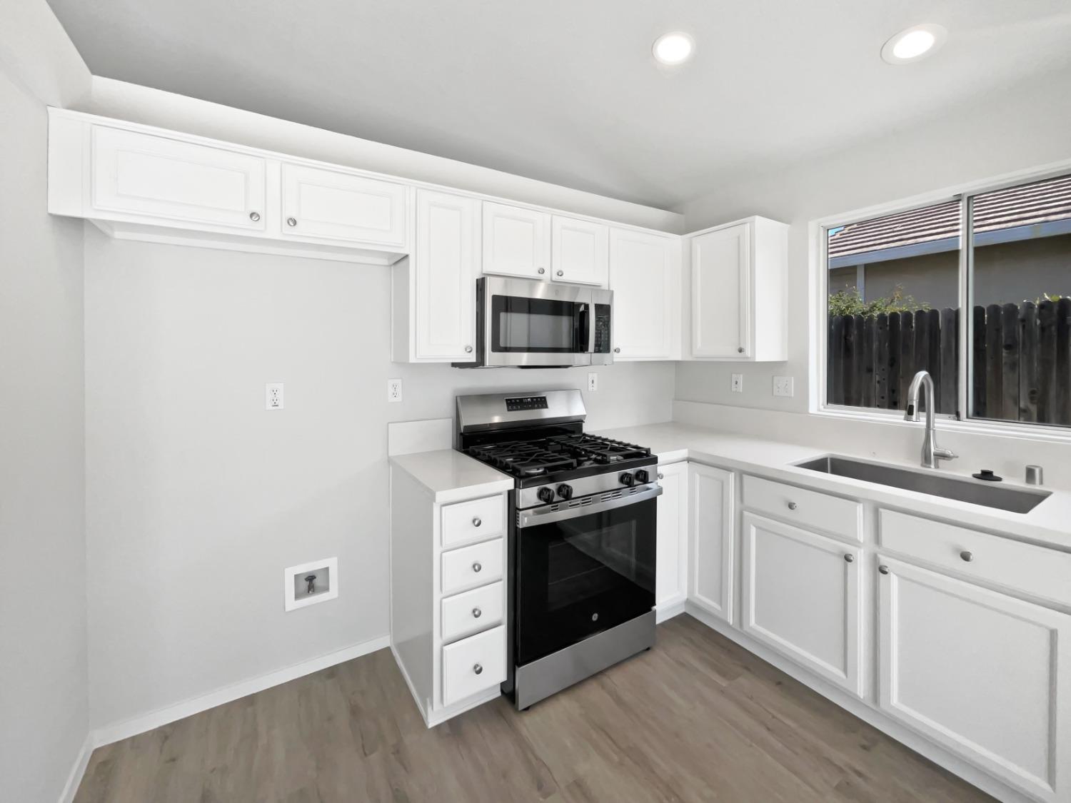 Parducci Way, Sacramento, California image 20