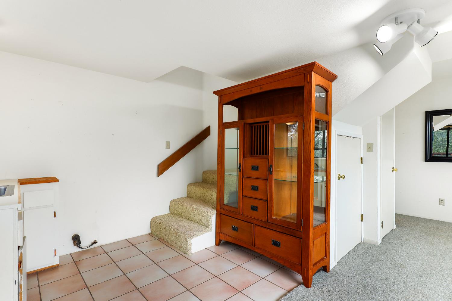 Detail Gallery Image 35 of 86 For 8812 Miwok Trl, Mokelumne Hill,  CA 95245 - 3 Beds | 4 Baths