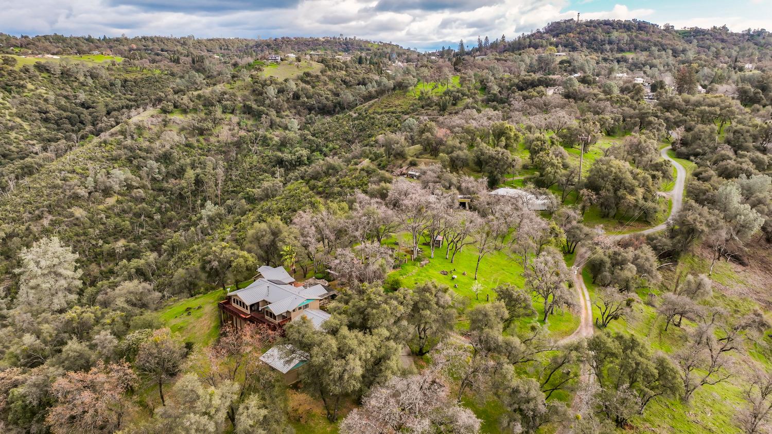 Detail Gallery Image 66 of 86 For 8812 Miwok Trl, Mokelumne Hill,  CA 95245 - 3 Beds | 4 Baths