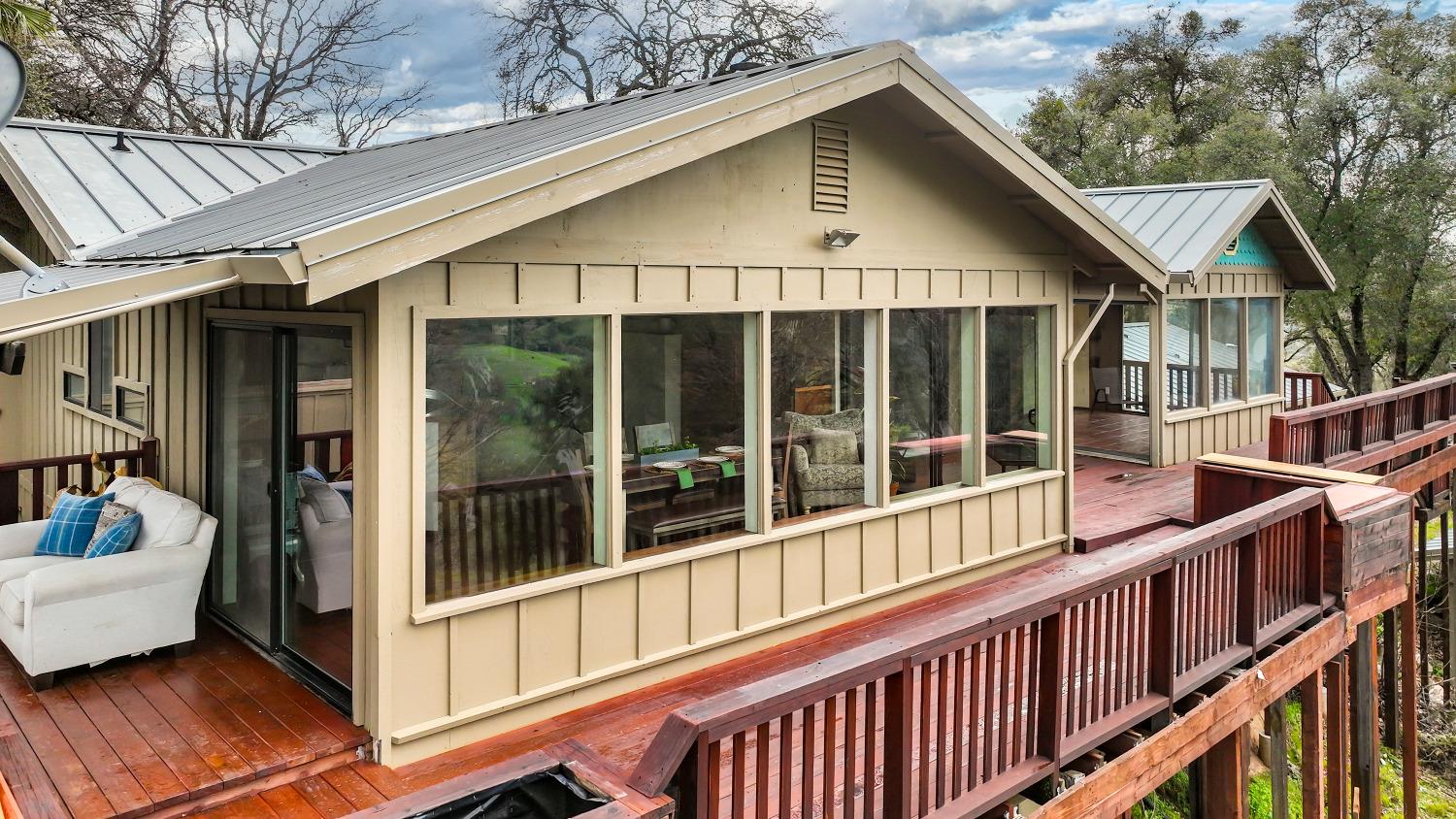 Detail Gallery Image 48 of 86 For 8812 Miwok Trl, Mokelumne Hill,  CA 95245 - 3 Beds | 4 Baths