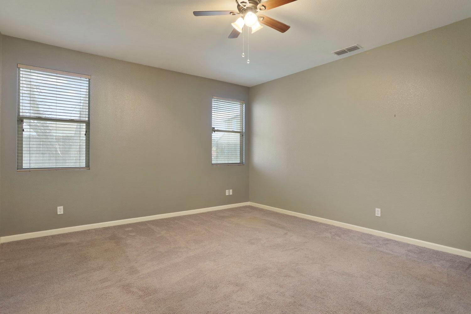 Detail Gallery Image 17 of 32 For 2050 Moss Oak Way, Stockton,  CA 95205 - 3 Beds | 2 Baths