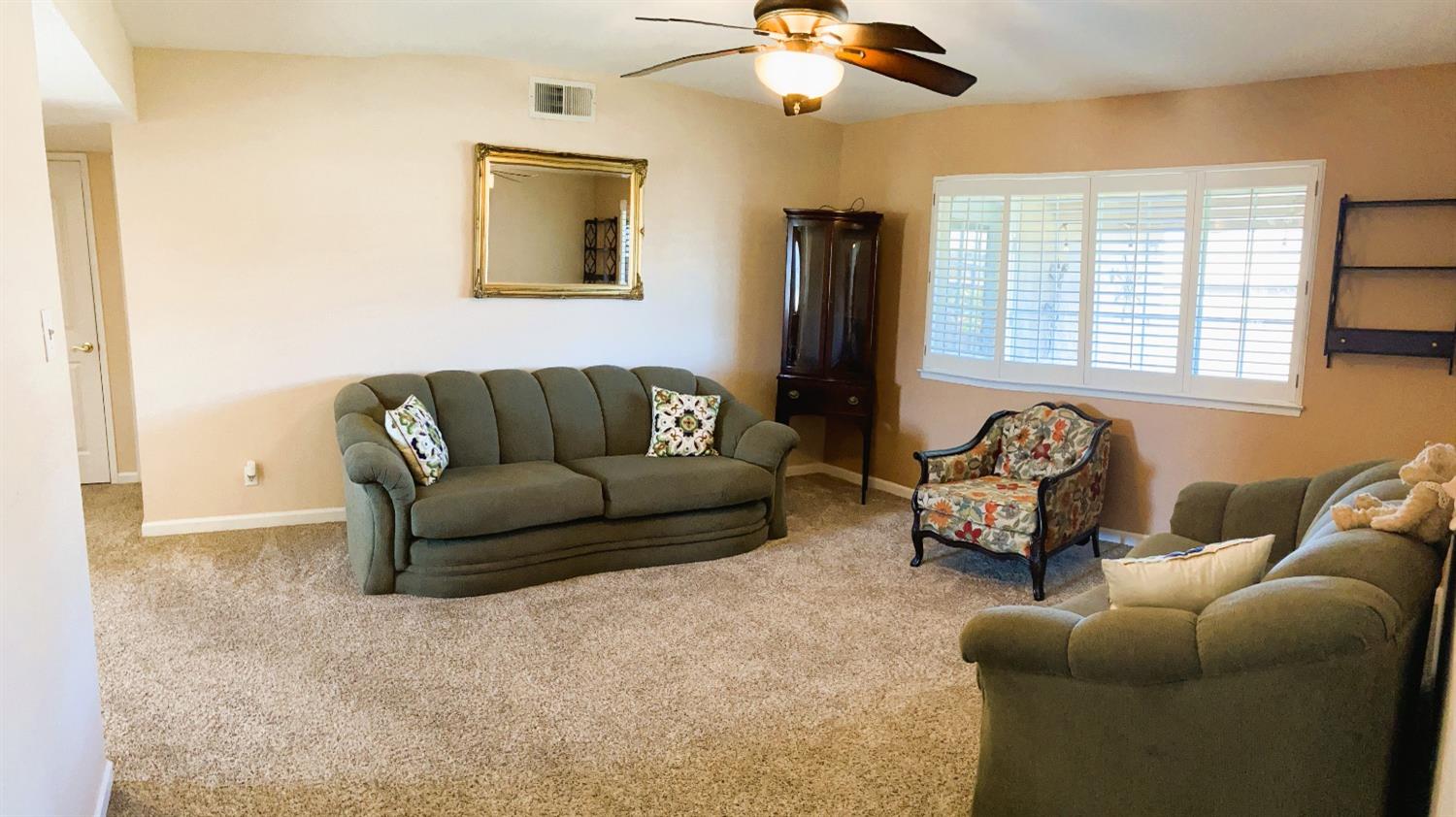 Maita Circle, Sacramento, California image 7