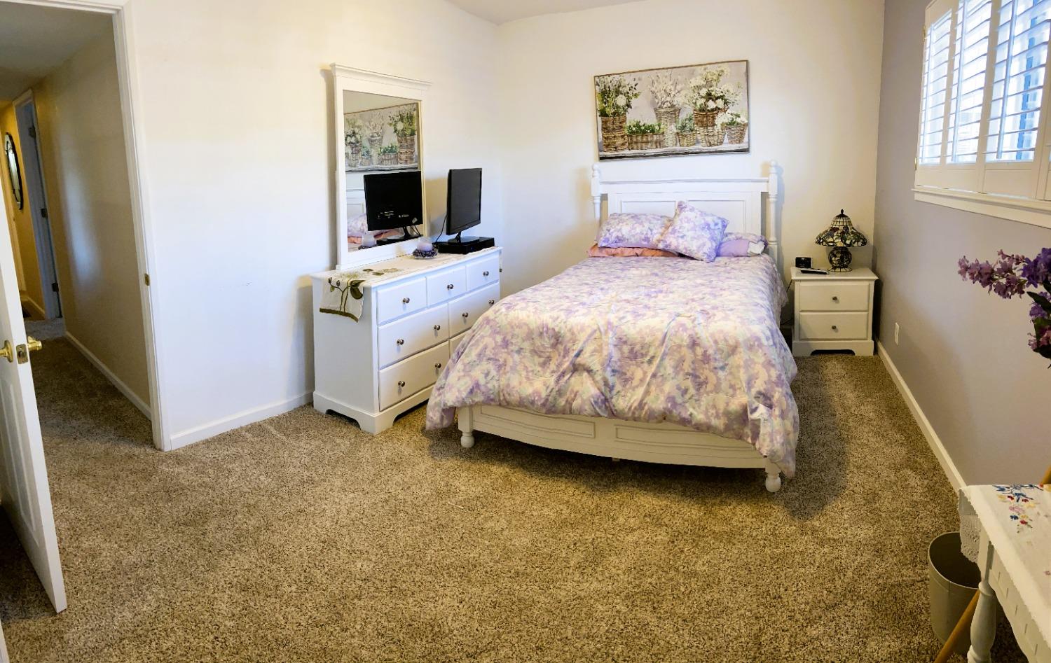 Maita Circle, Sacramento, California image 15