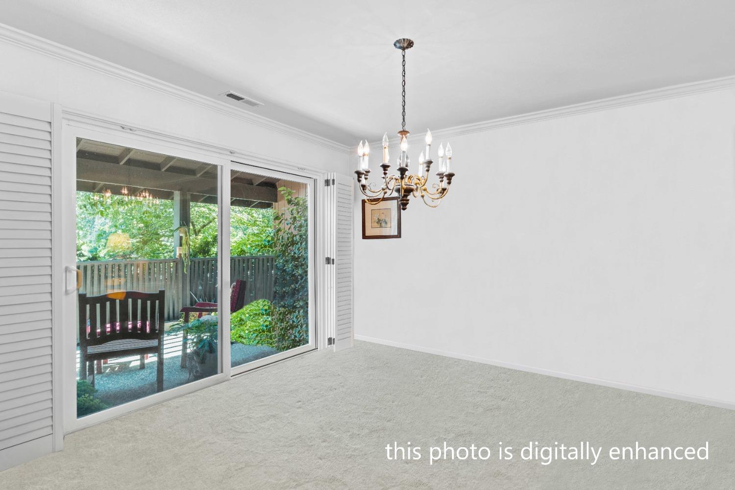 Mira Del Rio Drive, Sacramento, California image 10