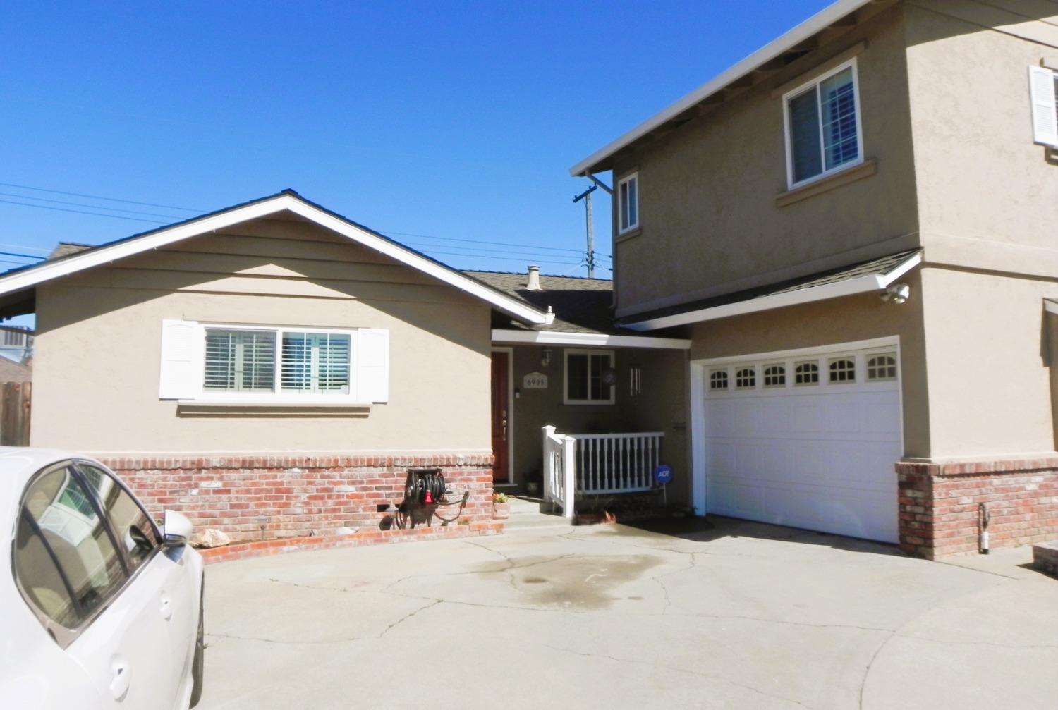 Maita Circle, Sacramento, California image 3