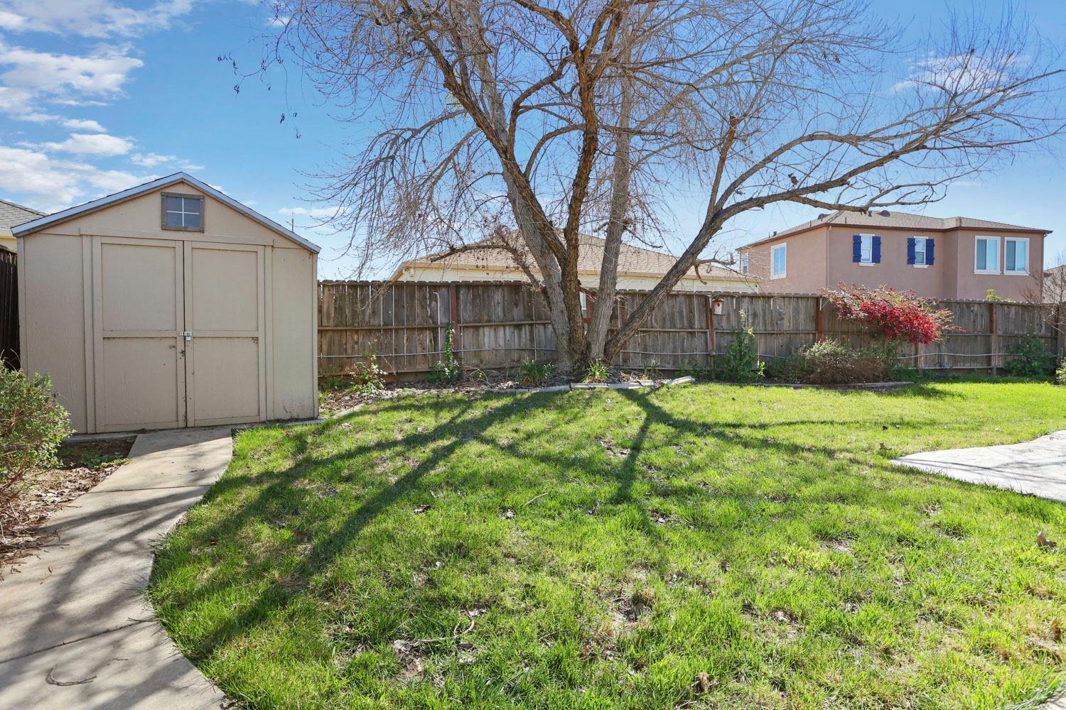 Detail Gallery Image 32 of 32 For 2050 Moss Oak Way, Stockton,  CA 95205 - 3 Beds | 2 Baths