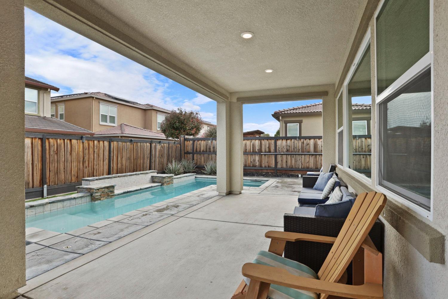 Detail Gallery Image 55 of 66 For 1719 Flora Way, Tracy,  CA 95376 - 4 Beds | 3/1 Baths