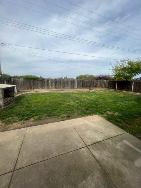 Detail Gallery Image 14 of 27 For 1451 Park St, Lodi,  CA 95242 - 3 Beds | 2 Baths