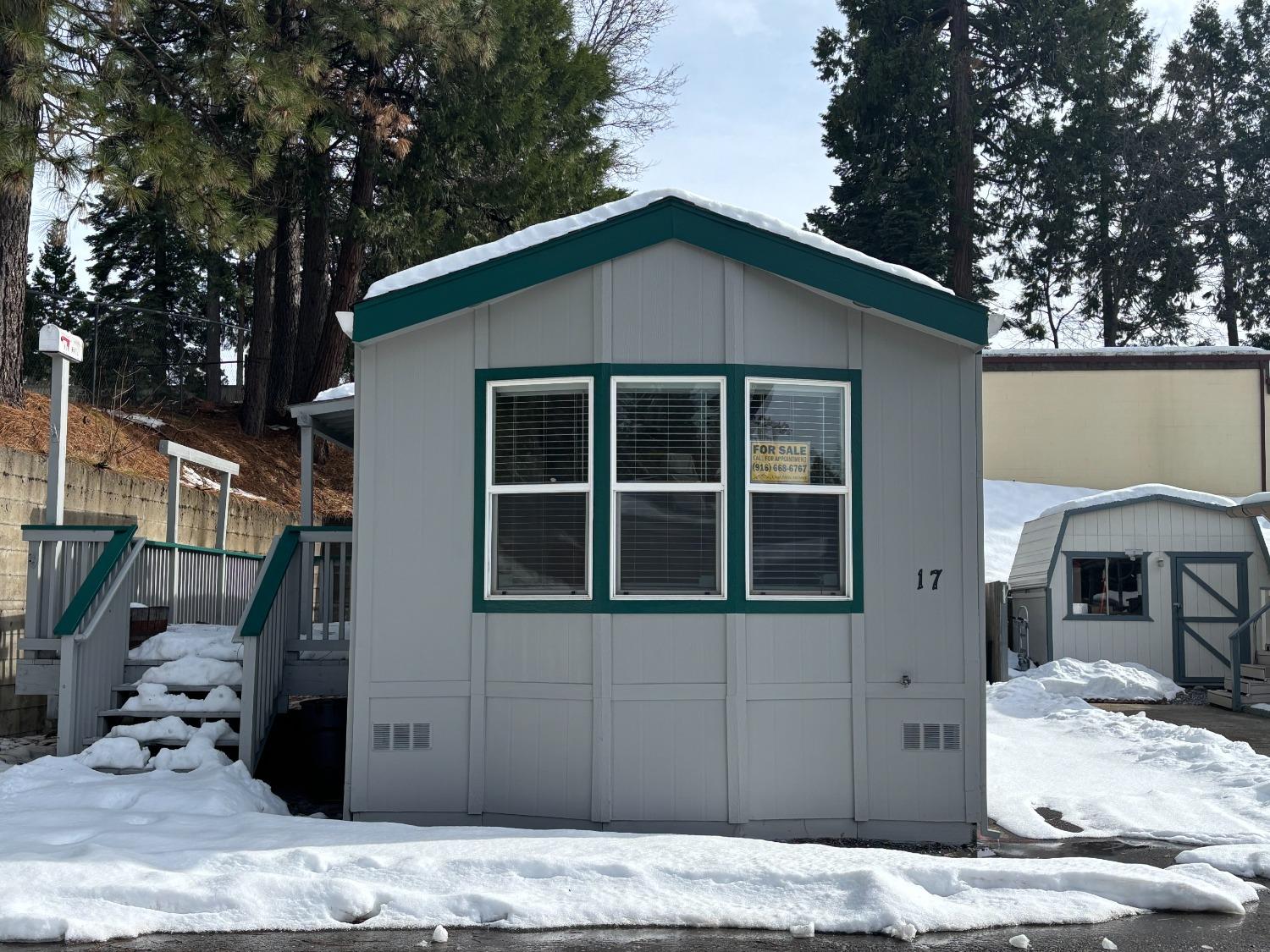 Detail Gallery Image 1 of 5 For 2933 Forebay Rd 17, Pollock Pines,  CA 95726 - 2 Beds | 1 Baths