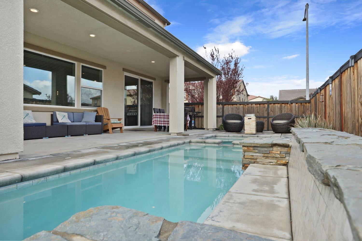 Detail Gallery Image 59 of 66 For 1719 Flora Way, Tracy,  CA 95376 - 4 Beds | 3/1 Baths