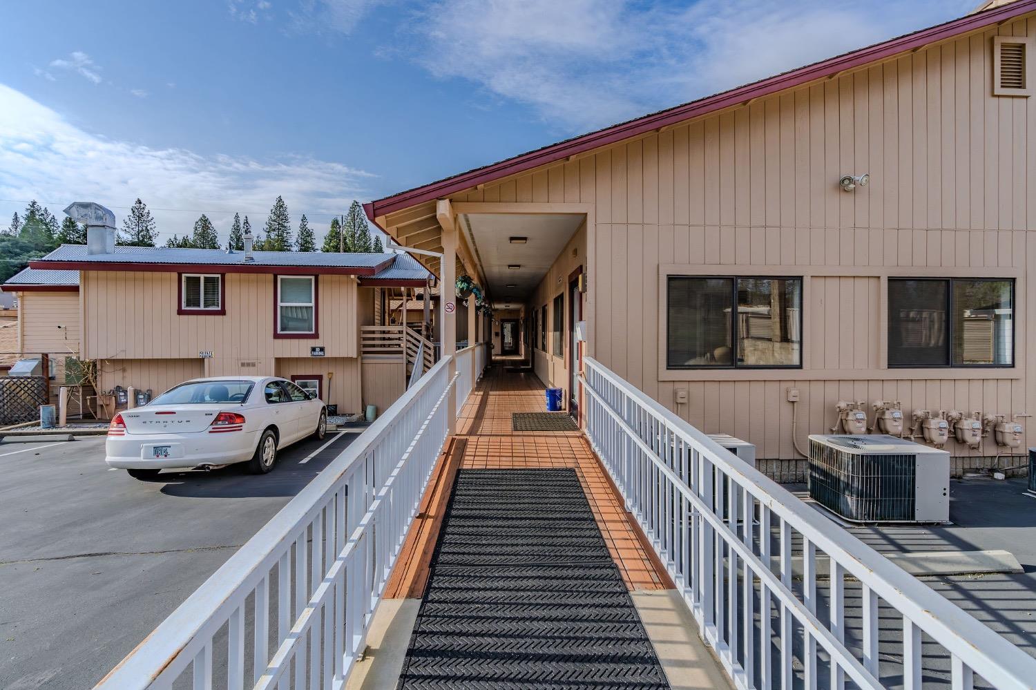 Detail Gallery Image 13 of 98 For 19881 State Highway 88, Pine Grove,  CA 95665 - – Beds | – Baths
