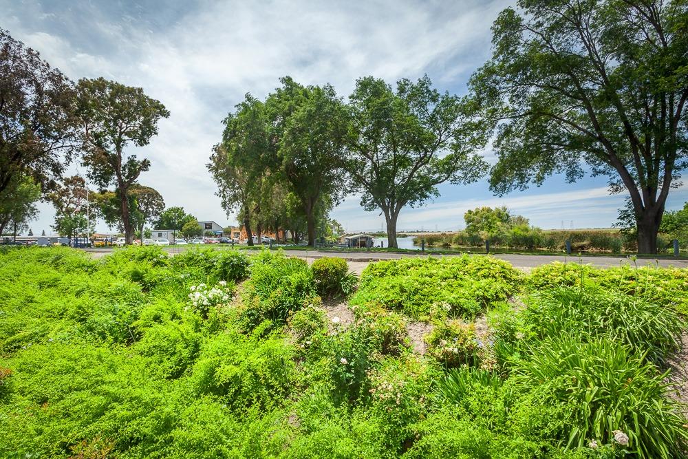Detail Gallery Image 55 of 64 For 6713 Embarcadero Dr #27,  Stockton,  CA 95219 - 2 Beds | 2 Baths
