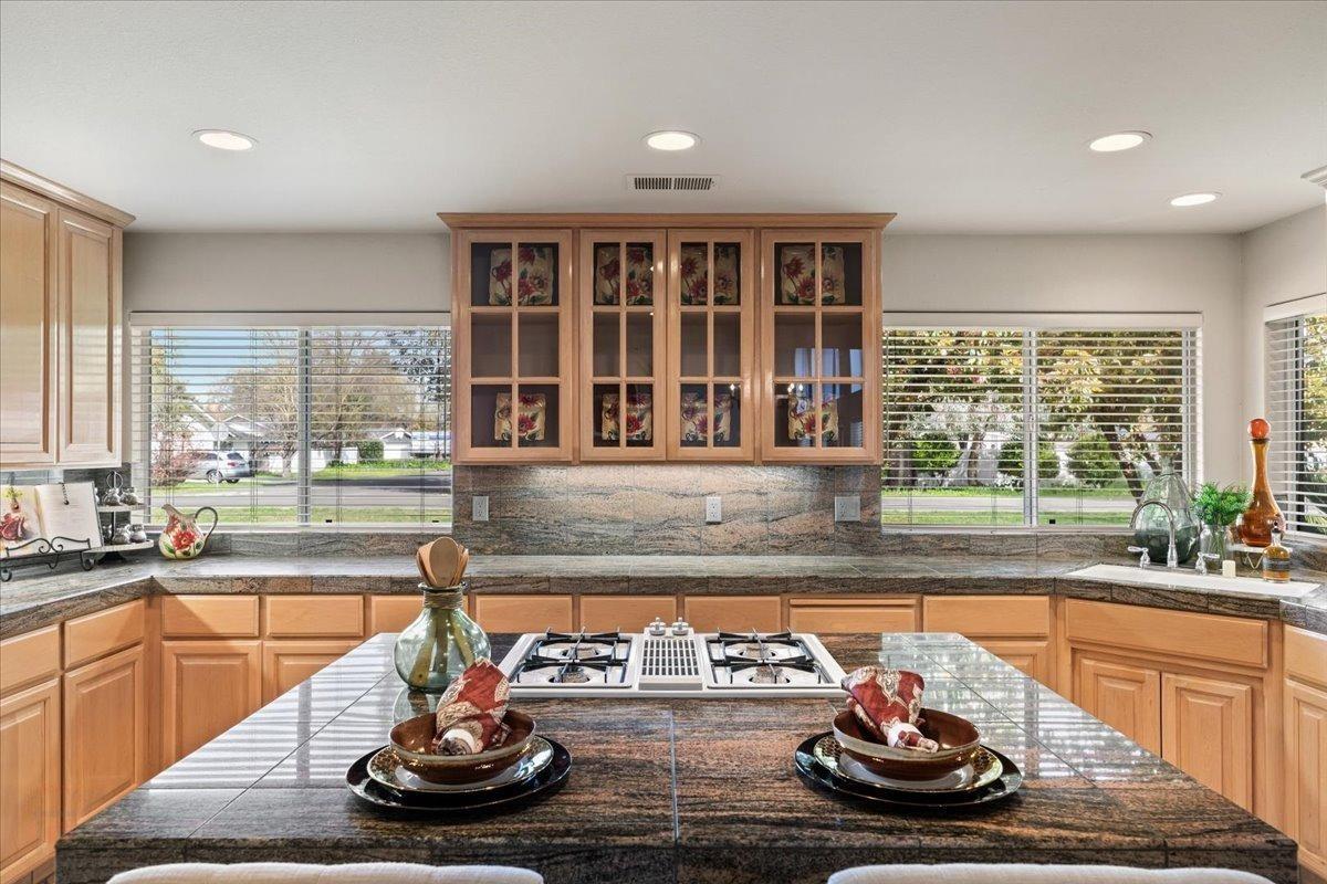 Detail Gallery Image 17 of 75 For 5242 E Hildreth Ln, Stockton,  CA 95212 - 3 Beds | 2/1 Baths