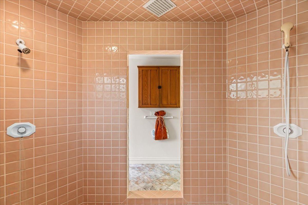 Detail Gallery Image 58 of 75 For 5242 E Hildreth Ln, Stockton,  CA 95212 - 3 Beds | 2/1 Baths